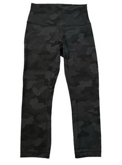 Lululemon black camo print cropped leggings size 4 - $50 - From Haley