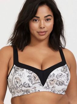 torrid, Intimates & Sleepwear, Torrid Skull Roses Black Bra 4b