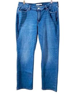 Levi's Women's Jeans 414 Classic Straight Mid Rise Medium Blue Plus Size  20W - $19 - From Milleahs