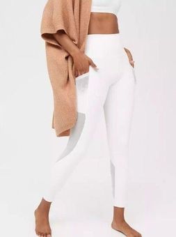 Aerie Offline Goals 7/8 Legging White Women's Size extra Small - $24 - From  Nolan