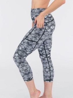 Zyia Active Snake Metallic Light n Tight Leggings, Size 8-10 - $32