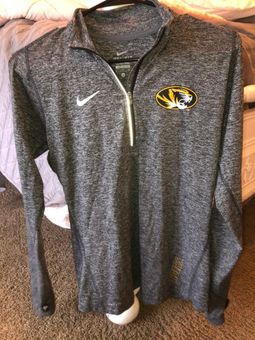 Nike Quarter Zip Pullover Gray 15 66 Off Retail From Kayla