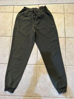 Lululemon On The Fly Jogger Green Size 6 - $55 (53% Off Retail) - From  birgit