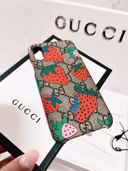 Gucci Authentic GG Limited Edition Strawberry Supreme Iphone X XS Phone Case  Multiple - $251 (28% Off Retail) - From SAMANTHA
