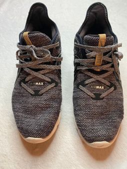 nike 908993 011