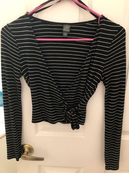 Wild Fable Long Sleeve Crop Stripped Shirt Black Size XS - $13 (62