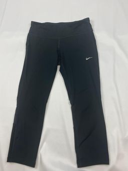 Nike dri fit cropped leggings