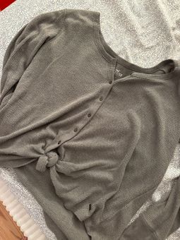 Hollister women's sweater Gray Size M - $12 (70% Off Retail) - From lexie