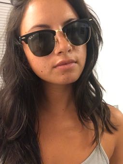 Ray Ban Clubmaster Classic Polarized Sunglasses Black 30 80 Off Retail From Mikaela