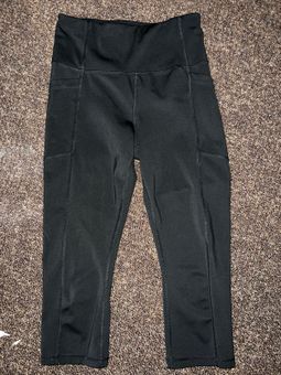 Avia Capri leggings Black Size XS - $5 - From Paiten