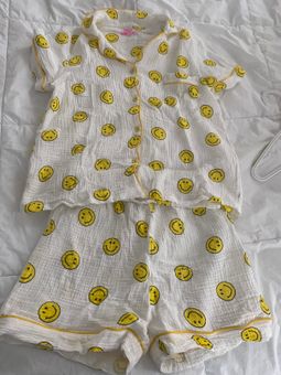 Sassy Shortcake Smiley Face PJ Short Set Yellow Size L - $30 (48% Off  Retail) - From Kerry