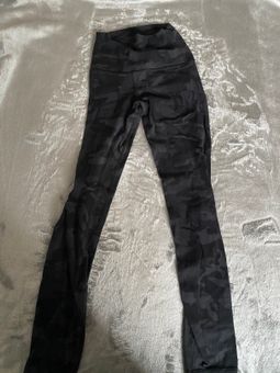 Lululemon camo leggings size 2