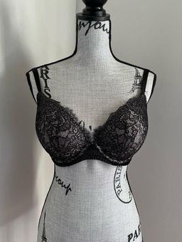Victoria's Secret 36DDD Very Sexy Push-up black lace bra Size undefined -  $26 - From Jessica