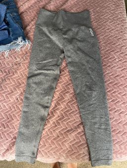 Echt Apparel Echo Apparel Leggings Gray Size M - $26 (44% Off Retail) -  From marisa