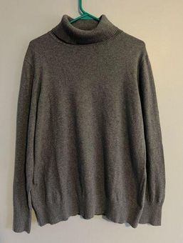 L.L.Bean woman's gray cotton cashmere blend turtle neck sweater