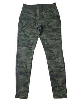 No Boundaries Juniors Green Camo Mid Rise Pull On Skinny Jeggings Pants Sz  M 7-9 - $13 - From Wendy