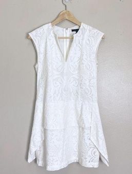 BCBGMAXAZRIA White Isabel Draped Side Peplum Split Neck Mini Lace