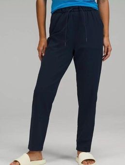 Lululemon Stretch High-Rise Pant 7/8 Length Blue Size 2 - $26 (70