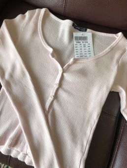 Brandy Melville long sleeve Zelly top