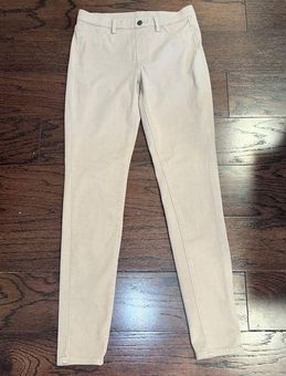 Uniqlo Women's Beige Pull On Stretchy Jeggings Size S - $10 - From