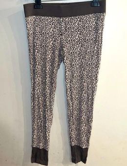 Victoria's Secret Women's Gray Leopard Thermal Pajama Bottoms Size S - $18  - From Jessica