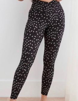 Aerie Offline Real Me High Waisted Crossover Leggings Black - $35