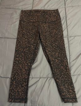 Lululemon aligns Wild thing camo brown 