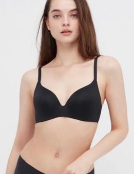 Uniqlo 3D Hold Wireless Bra Black - $20 (33% Off Retail) New With