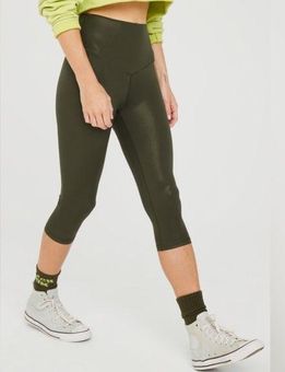 Aerie OFFLINE by Real Me Liquid Shine Cropped Leggings Women's Size Xl  Green - $18 - From Desiree