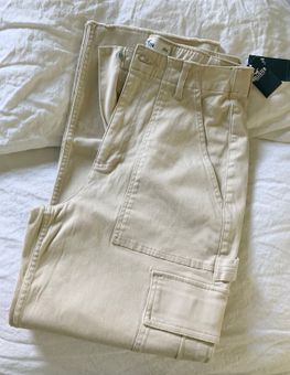 High Waisted Cargo Pants - Tan