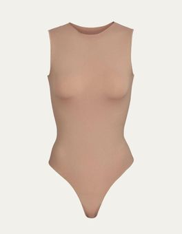 SKIMS ESSENTIAL CREW NECK SLEEVELESS BODYSUIT Tan Size M - $21 (47