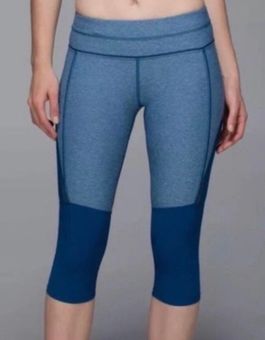 Lululemon Training Tough Crop Poseidon Size 4 - $25 (74% Off Retail) - From  Irma