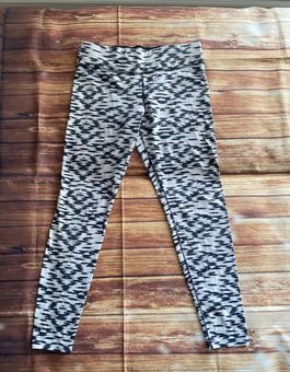 PINK - Victoria's Secret PINK Victoria Secret Women Black White Gray Brush  Stroke Athletic Yoga Pants M Size M - $15 (66% Off Retail) - From Yarail