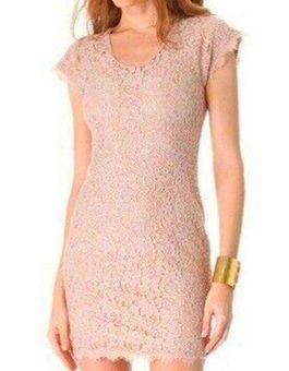 Diane Von Furstenberg Wanda Lace Dress Pink Size 8 - $110 (77% Off