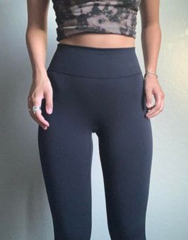 Fabletics Trinity High-Waisted Pocket Legging Womens Size