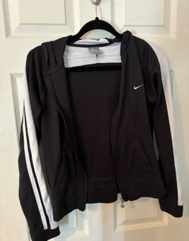 Nike Cropped Zip Up Hoodie in Black