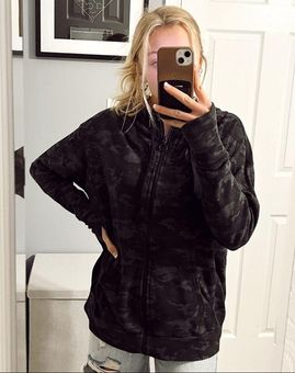 Fabletics camo pullover  Fabletics, Pullover, Workout sweatshirt