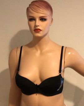 Mamia Lingerie Black Lace Push Up Bra Size 0X - $21 - From Trevola