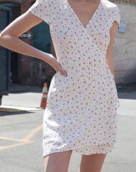 Brandy Melville Wrap Dress White - $17 (57% Off Retail) - From Tessa