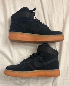 Nike Air Force 1 '07 LV8 Suede - Black