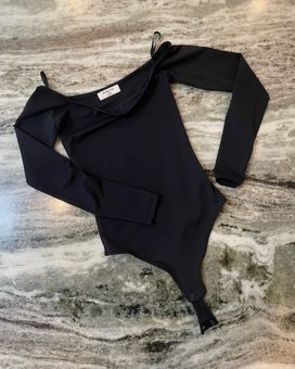 Aritzia Babaton Contour Square Neck Long Sleeve Bodysuit