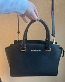 Michael Kors Selma Medium(with strap), Luxury, Bags & Wallets on