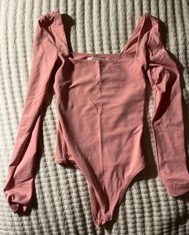 Aritzia Babaton Contour Squareneck Longsleeve Bodysuit