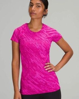 Lululemon swiftly tech SS camo pow pink/ ripened raspberry size 8 - $54 -  From Brooke