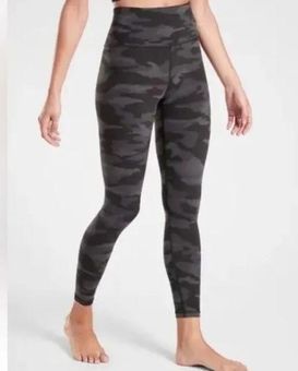 Athleta ELATION BLACK CAMO 7/8 LEGGINGS Size M - $39 - From Justine