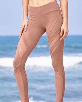 Athletic Leggings By Alo Size: M