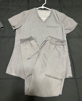 Fabletics Scrubs Gray Size XXS - $22 (75% Off Retail) - From Tiffani