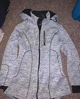 xersion hooded softshell jacket