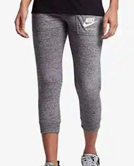 Nike Women's 'Gym Vintage' Capris