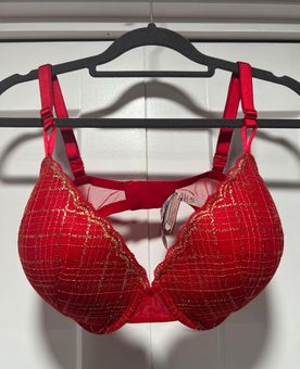 Victoria’s Secret red bra size 36DDD